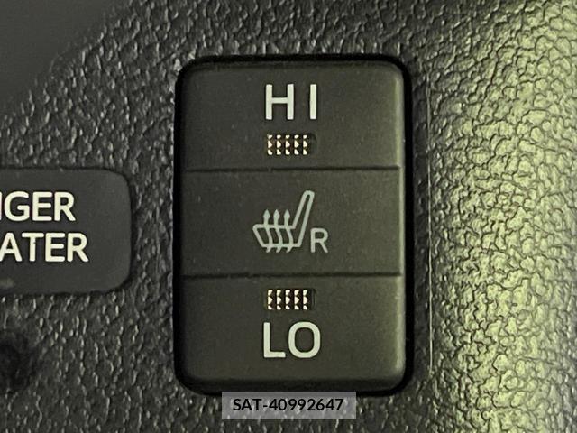 Toyota PRIUS 2016-04 8865362-5