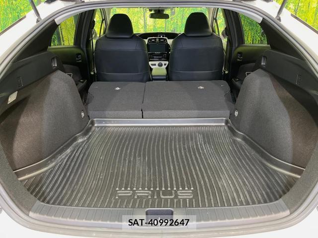 Toyota PRIUS 2016-04 8865362-9