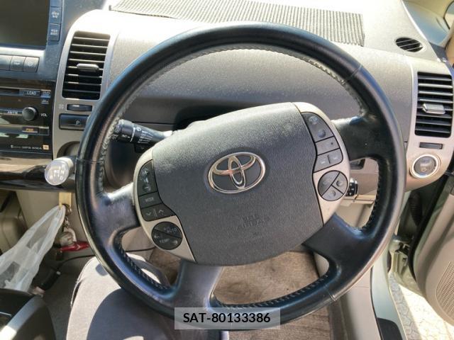 Toyota PRIUS 2008-04 8865871-10