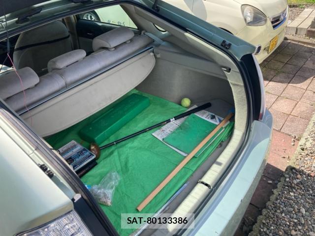 Toyota PRIUS 2008-04 8865871-16