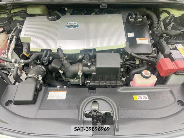 Toyota PRIUS 2018-09 8866017-17