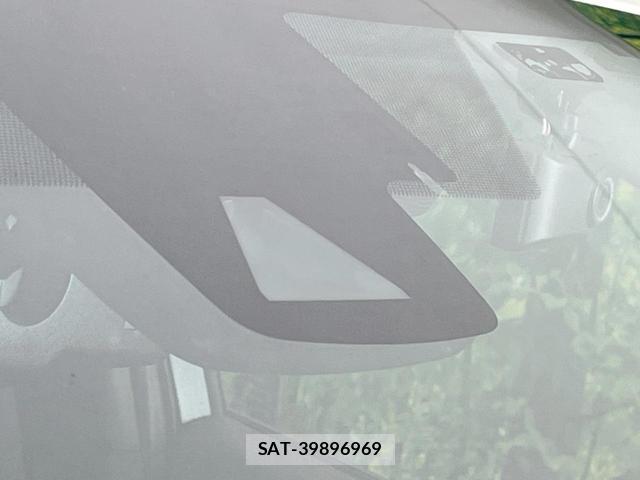 Toyota PRIUS 2018-09 8866017-3