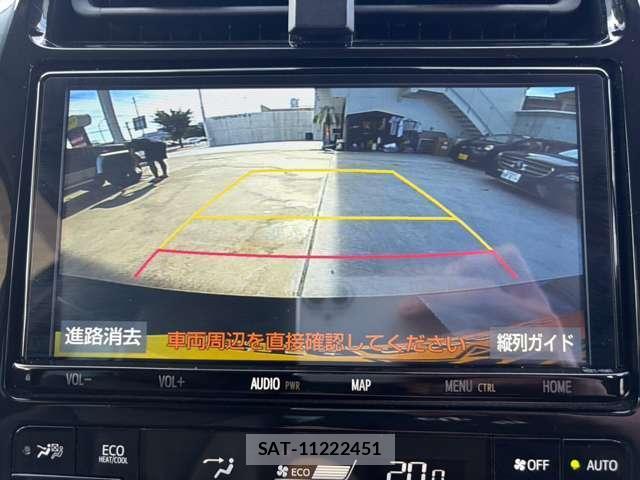 Toyota PRIUS 2021-03 8866526-12