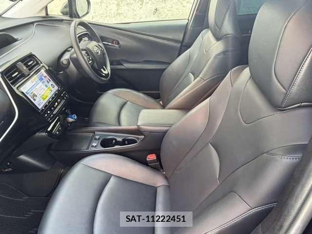 Toyota PRIUS 2021-03 8866526-6