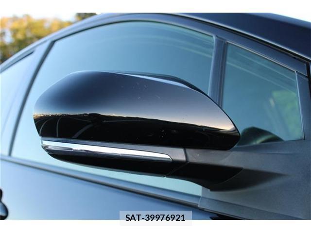 Toyota PRIUS 2019-09 8866724-15