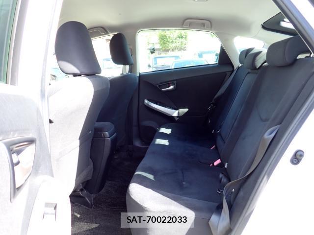 Toyota PRIUS 2014-12 8867100-6