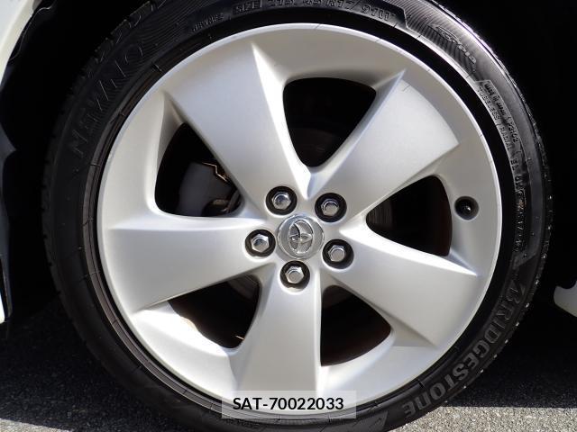 Toyota PRIUS 2014-12 8867100-8