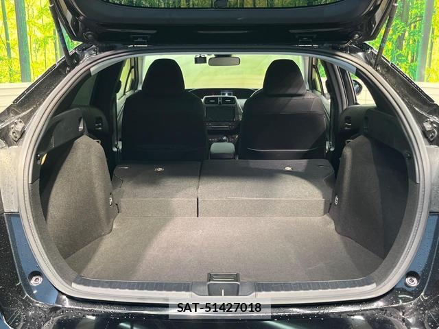 Toyota PRIUS 2020-01 8867178-9