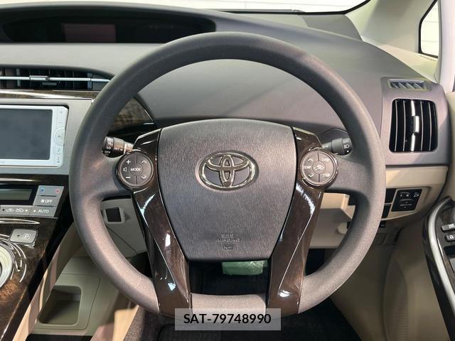 Toyota PRIUS 2014-05 8867181-10