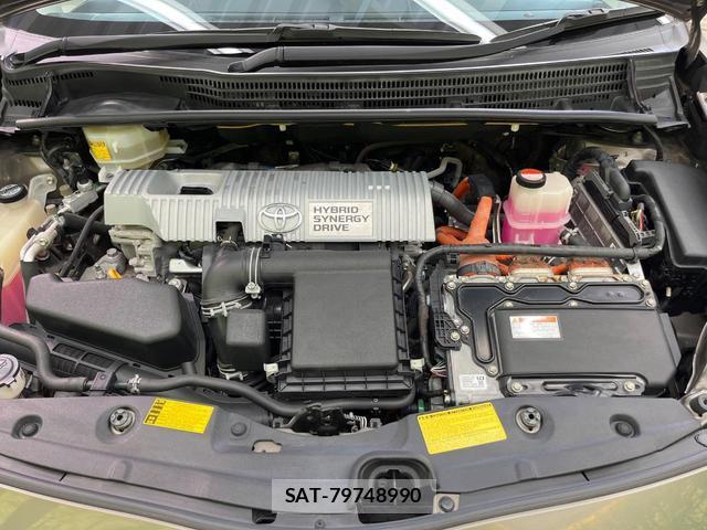 Toyota PRIUS 2014-05 8867181-17