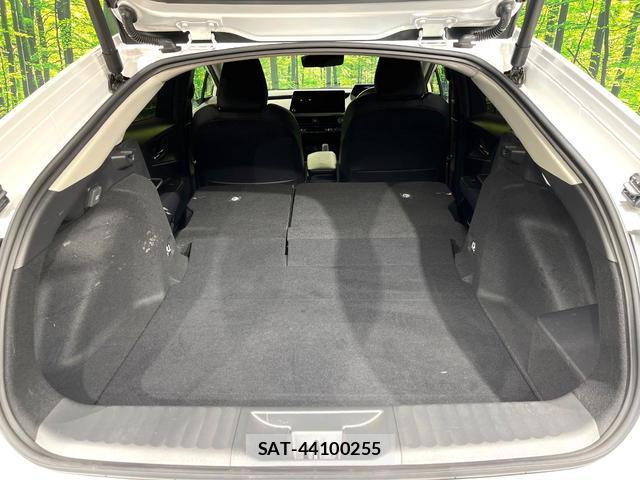 Toyota PRIUS 2024-03 8867258-11