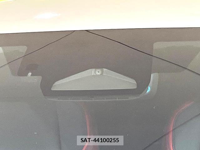Toyota PRIUS 2024-03 8867258-2