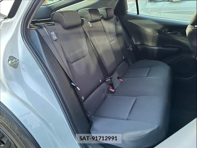 Toyota PRIUS 2023-03 8867404-11