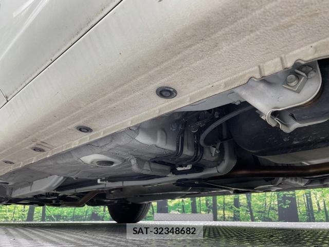 Toyota PROBOX 2021-08 8865570-19