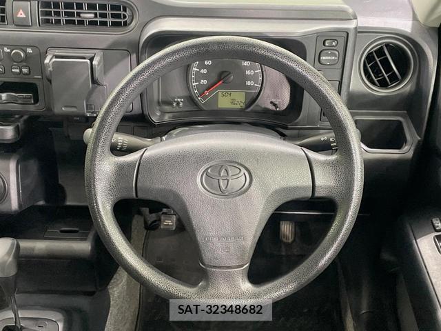 Toyota PROBOX 2021-08 8865570-9