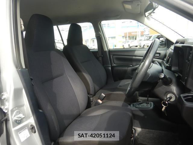 Toyota PROBOX 2015-06 8867304-8