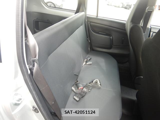Toyota PROBOX 2015-06 8867304-9