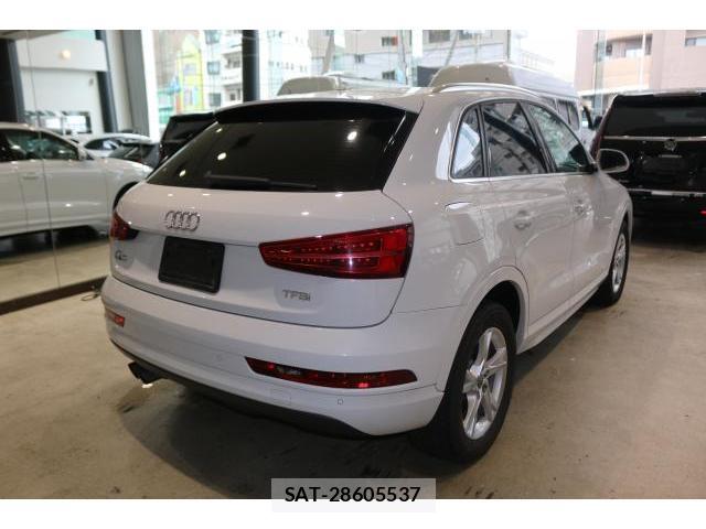 Audi Q3 2017-10 8867073-1