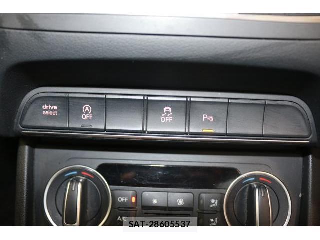 Audi Q3 2017-10 8867073-15