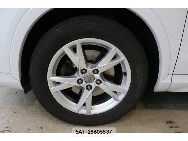 Audi Q3 2017-10 8867073-18