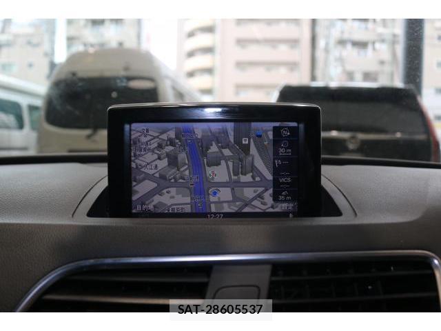 Audi Q3 2017-10 8867073-4