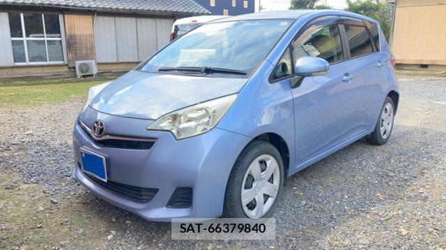 Toyota RACTIS 2014-04 8865468-0