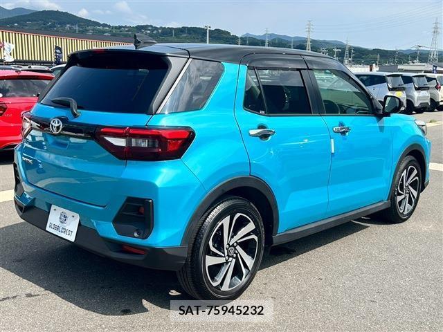 Toyota RAIZE 2024-05 8865633-5