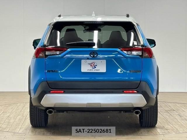 Toyota RAV4 2021-02 8865427-15