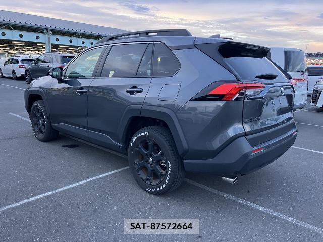 Toyota RAV4 2024-02 8865998-1