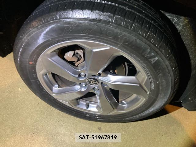 Toyota RAV4 2020-08 8866054-4