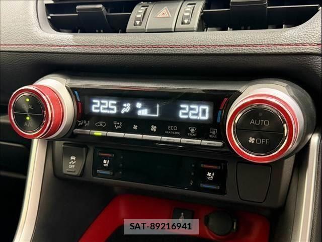 Toyota RAV4 2022-06 8866109-16