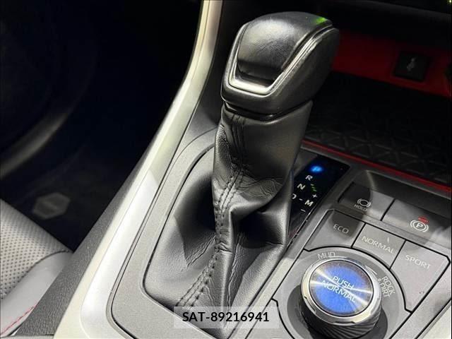 Toyota RAV4 2022-06 8866109-18