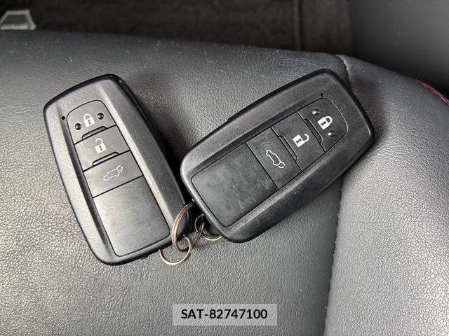 Toyota RAV4 2021-11 8866248-18