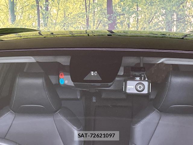 Toyota RAV4 2021-07 8866270-2