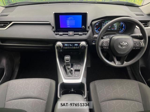 Toyota RAV4 2023-05 8866285-1