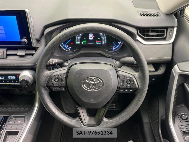 Toyota RAV4 2023-05 8866285-10