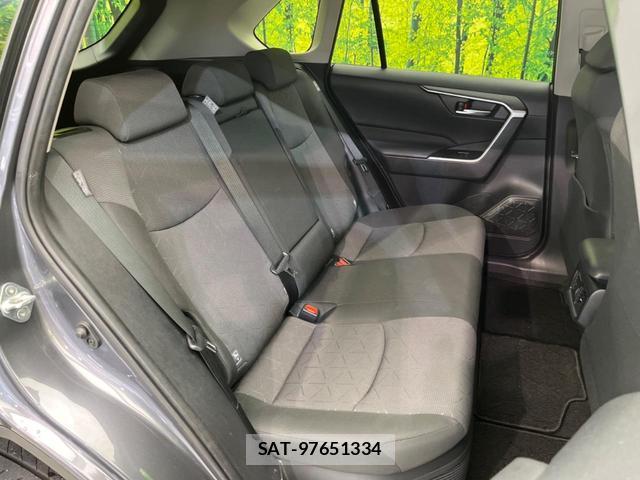 Toyota RAV4 2023-05 8866285-8