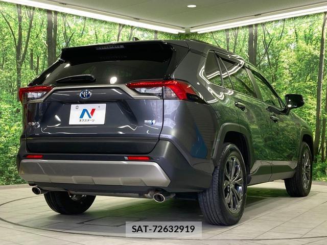 Toyota RAV4 2024-03 8866481-16