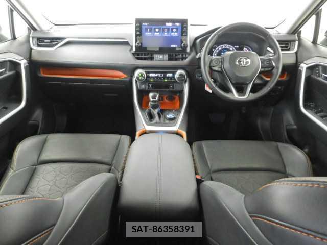 Toyota RAV4 2022-07 8866530-2
