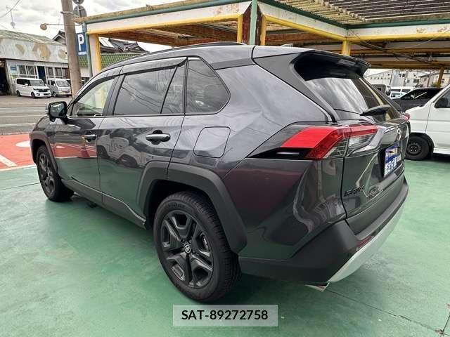 Toyota RAV4 2025-11 8866564-1