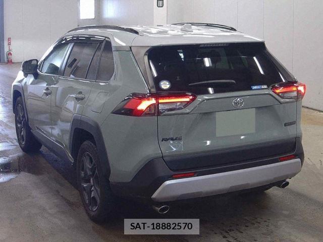 Toyota RAV4 2023-04 8866675-1