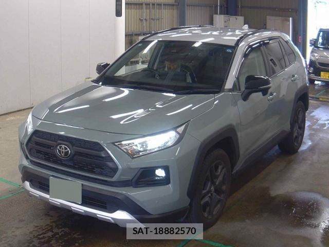 Toyota RAV4 2023-04 8866675-3