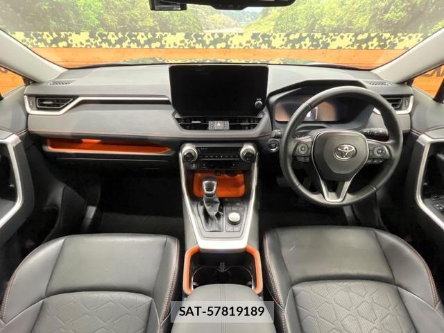 Toyota RAV4 2023-02 8867077-1