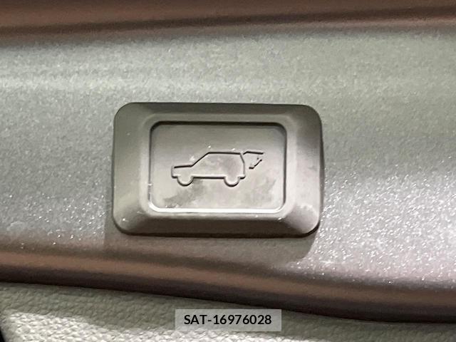 Toyota RAV4 2023-05 8867085-6
