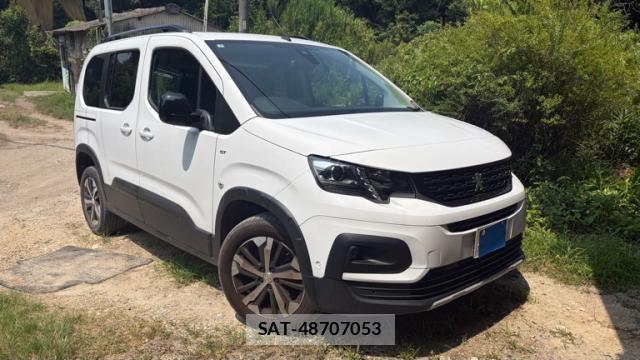 Peugeot Rifter 2023-06 8865980-1