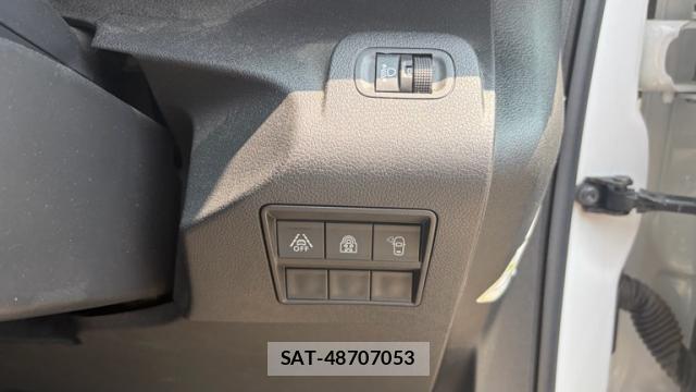 Peugeot Rifter 2023-06 8865980-14