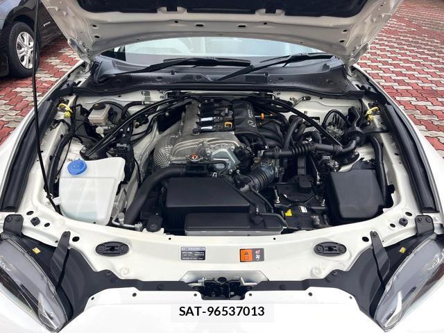 Mazda ROADSTER 2015-10 8865813-17