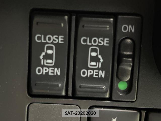 Toyota ROOMY 2018-05 8865351-4