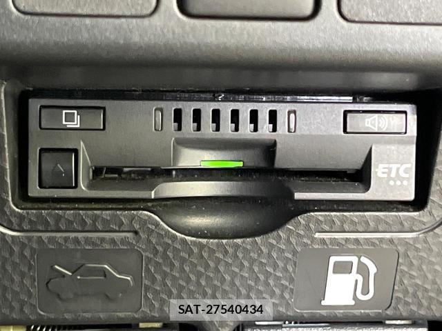 Toyota ROOMY 2022-02 8866231-6