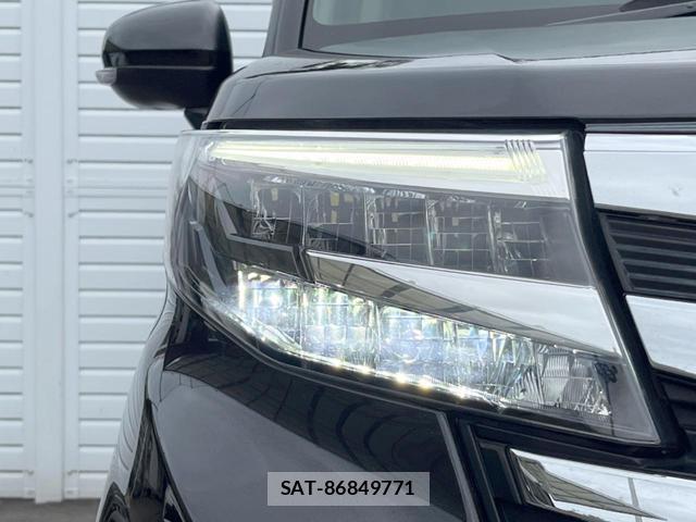 Toyota ROOMY 2022-06 8866450-13